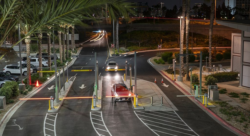 Terminal 2 Parking Plaza at San Diego Int’l Airport Geocon, Inc.